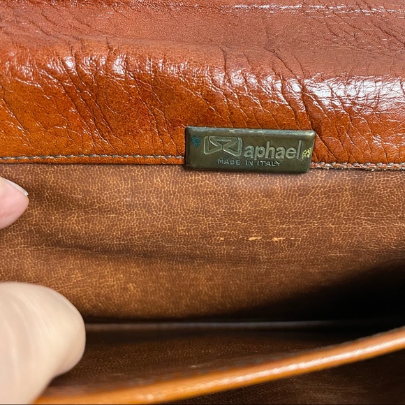 Raphael Italy 70’s Vintage Leather Clutch Wrislet Bag